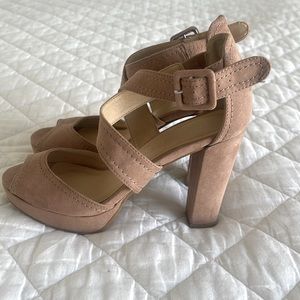 Chinese Laundry Platform Sandal